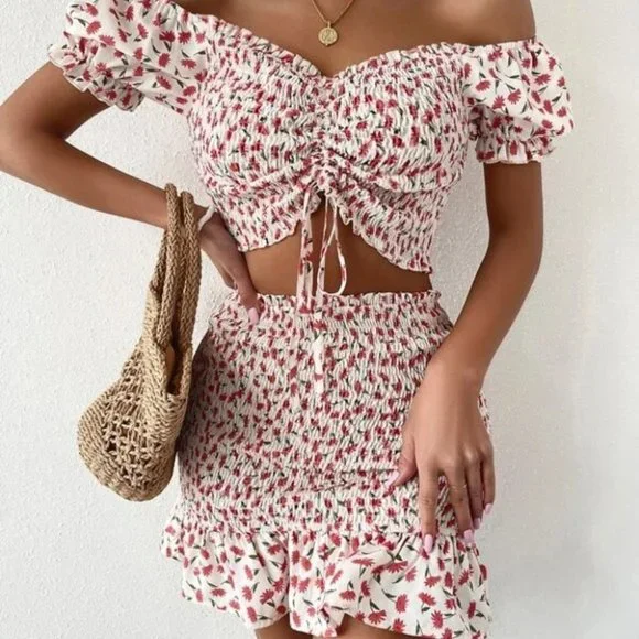 Boho chic Floral  Ruched Shirred Bodice Crop Top & skirt set - Picture 2 of 8